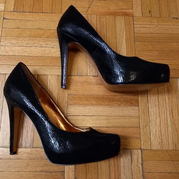 BCBGeneration Parade Platform Pump black leather stilettos, size 8 / 38 - Picture 6 of 15